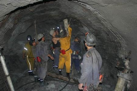 浩口原种场工程爆破中的危险因素分析以及应对工程爆破危险的措施